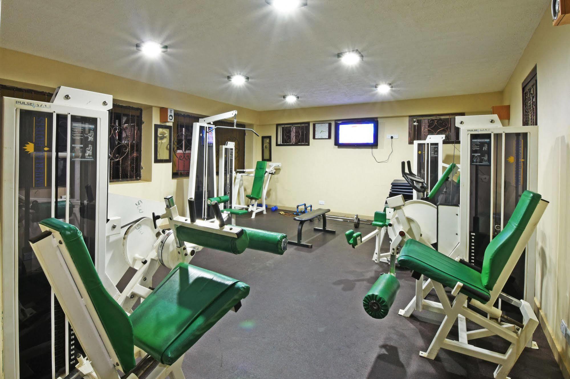 Imperial Golf View Hotel عنتيبي المظهر الخارجي الصورة