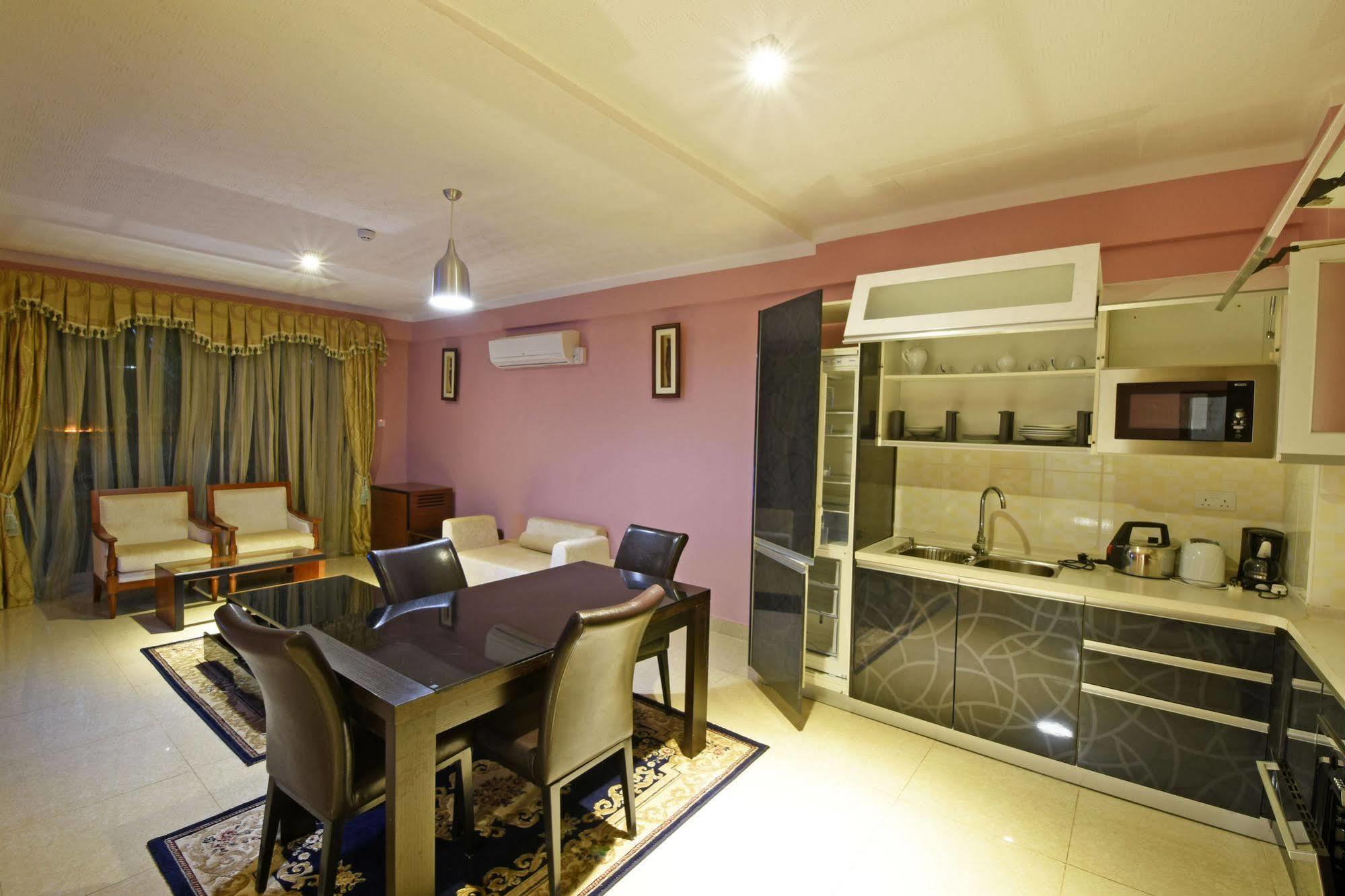 Imperial Golf View Hotel عنتيبي المظهر الخارجي الصورة